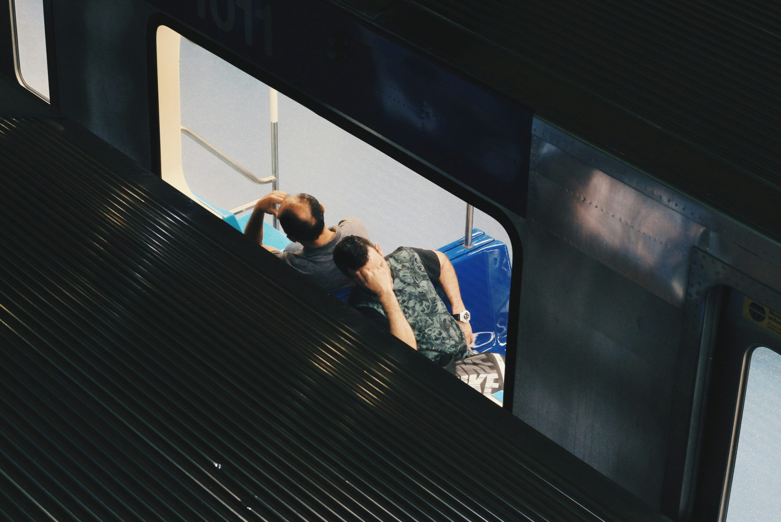 Infographic showing baggage mishandling rates across major airlines