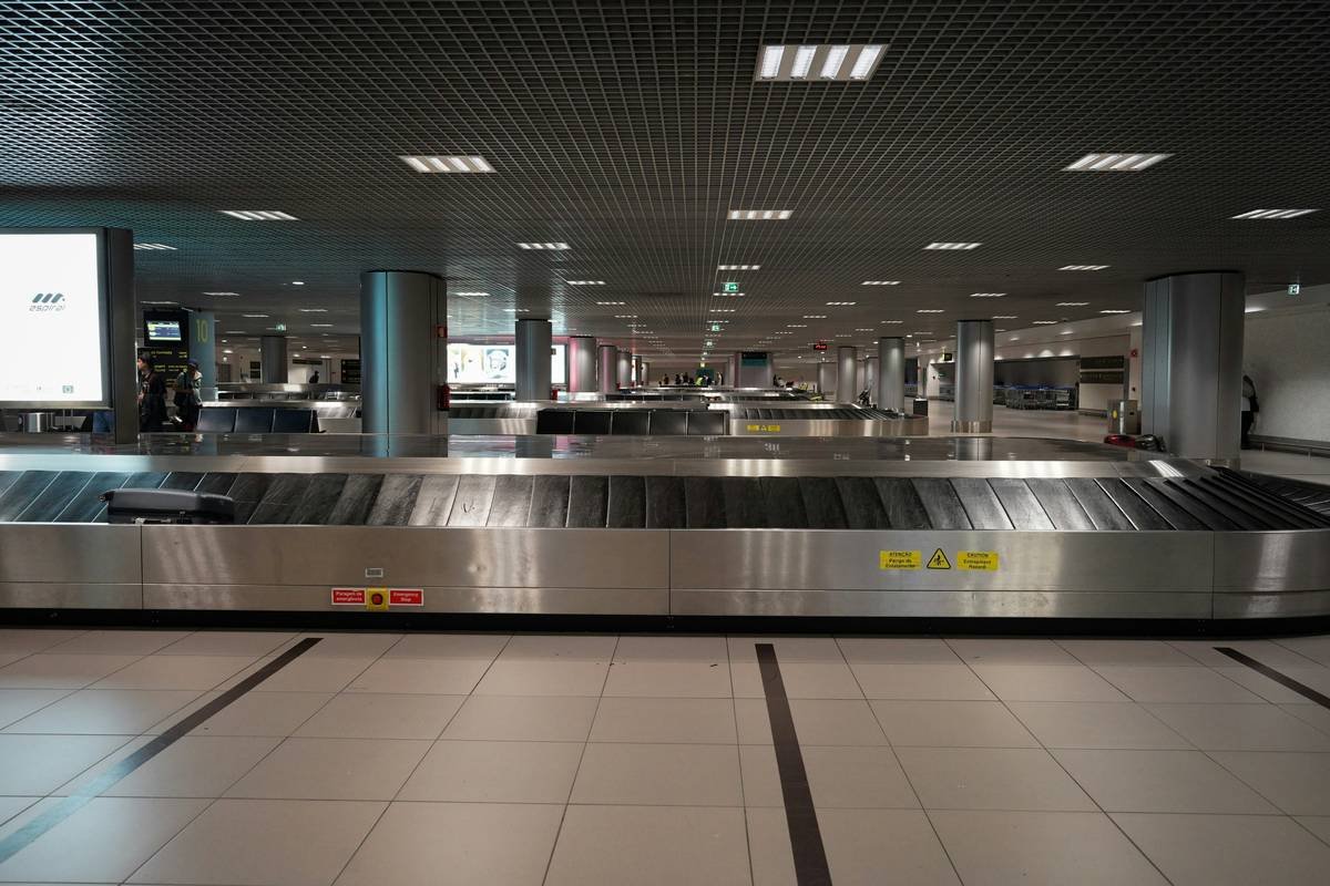 Amex Travel Insurance Coverage: What It Really Covers (and Doesn’t) for Lost Baggage