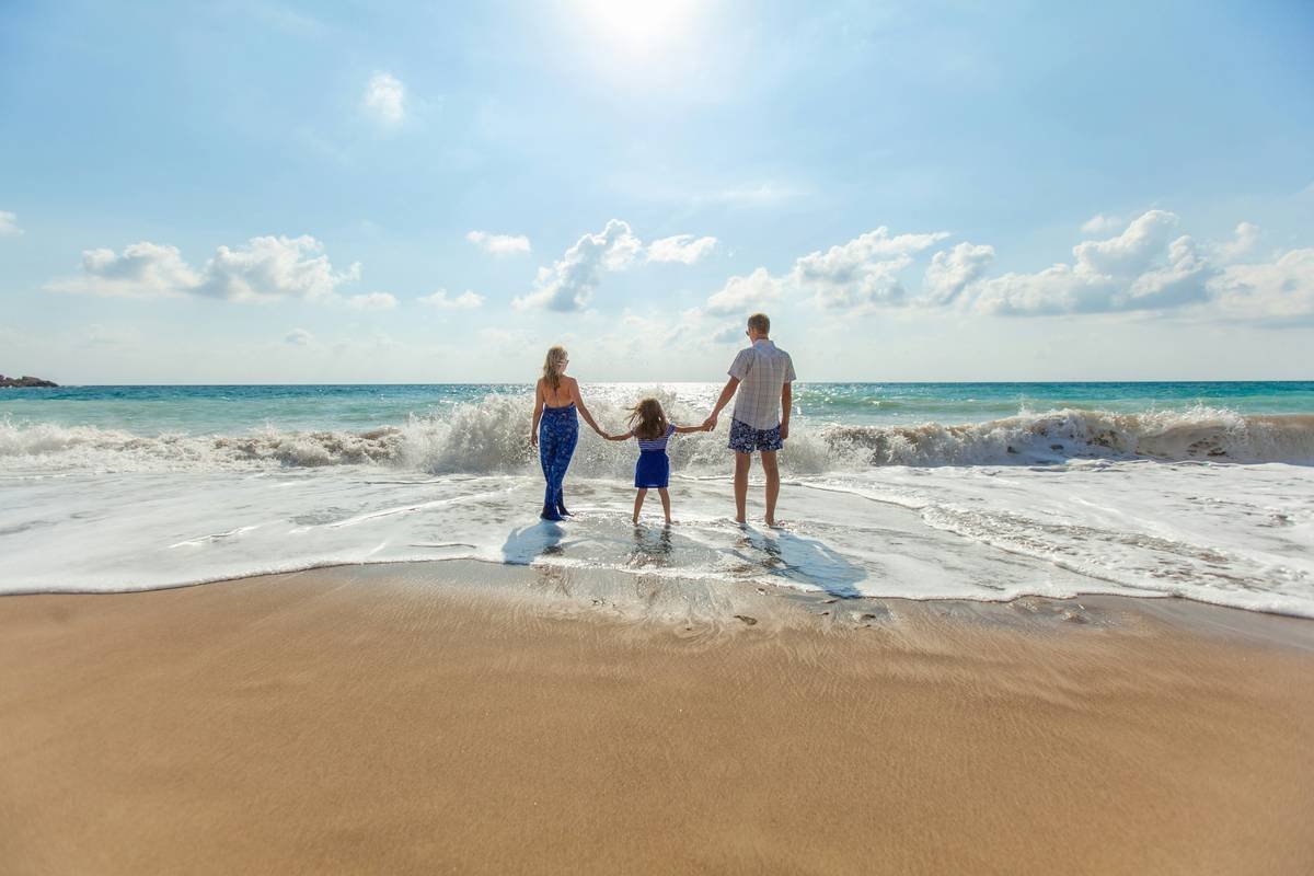 Do You Really Need Luggage Insurance Only? (Spoiler: Yes, and Here’s Why)